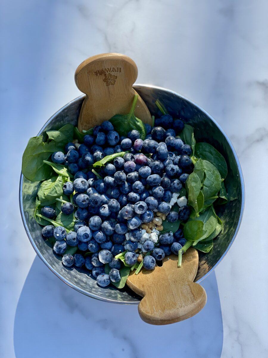 Salad with blueberries