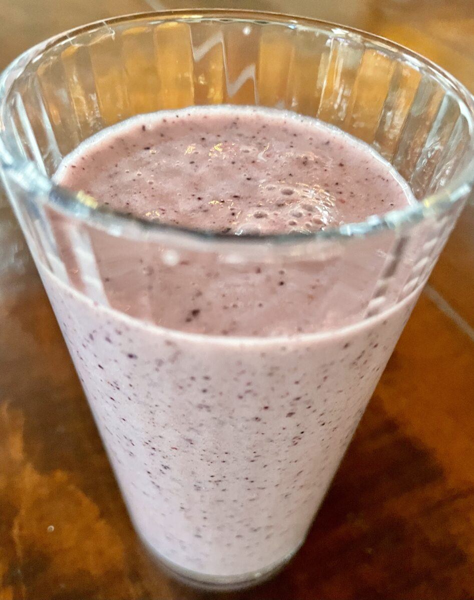 Apple & Blueberry Smoothie